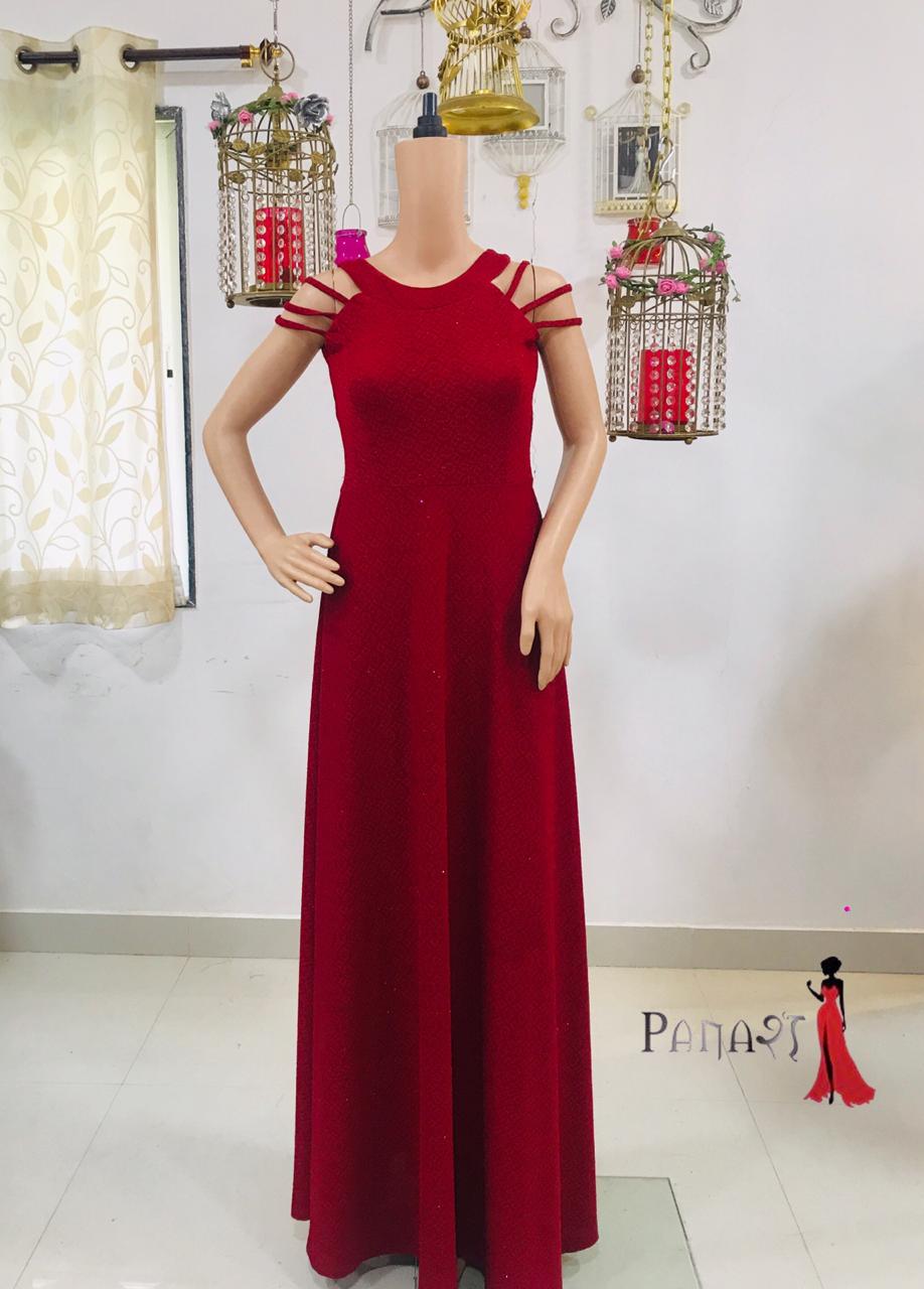 Red Note Sleeves Gown