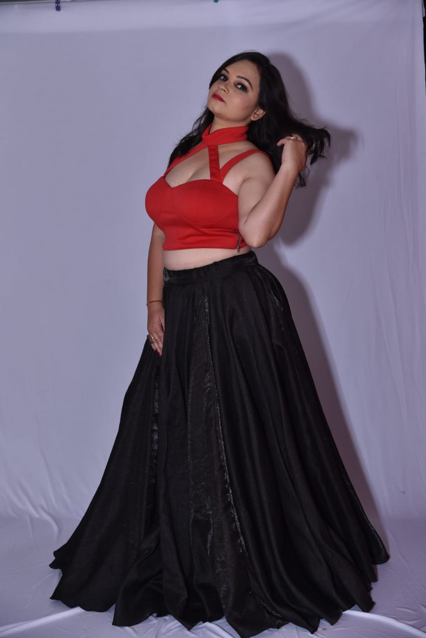 Black 12 mtr Skirt