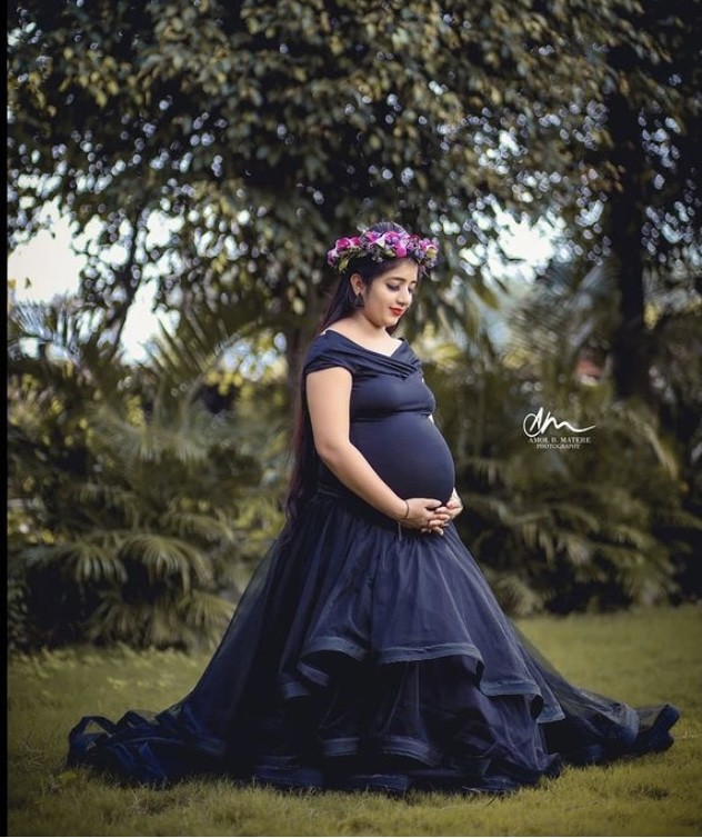 Black Maternity Layered Gown
