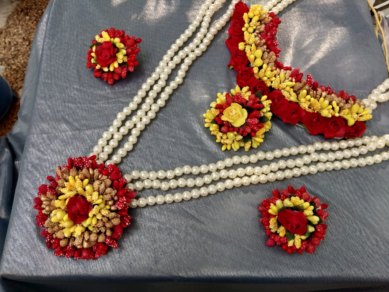 Yellow & red flower jwellery