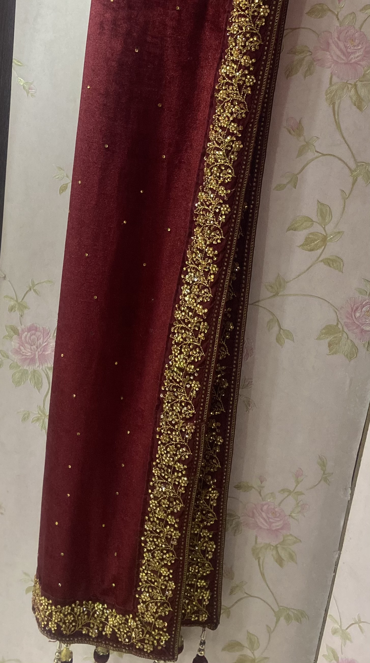 Maroon velvet Shela 