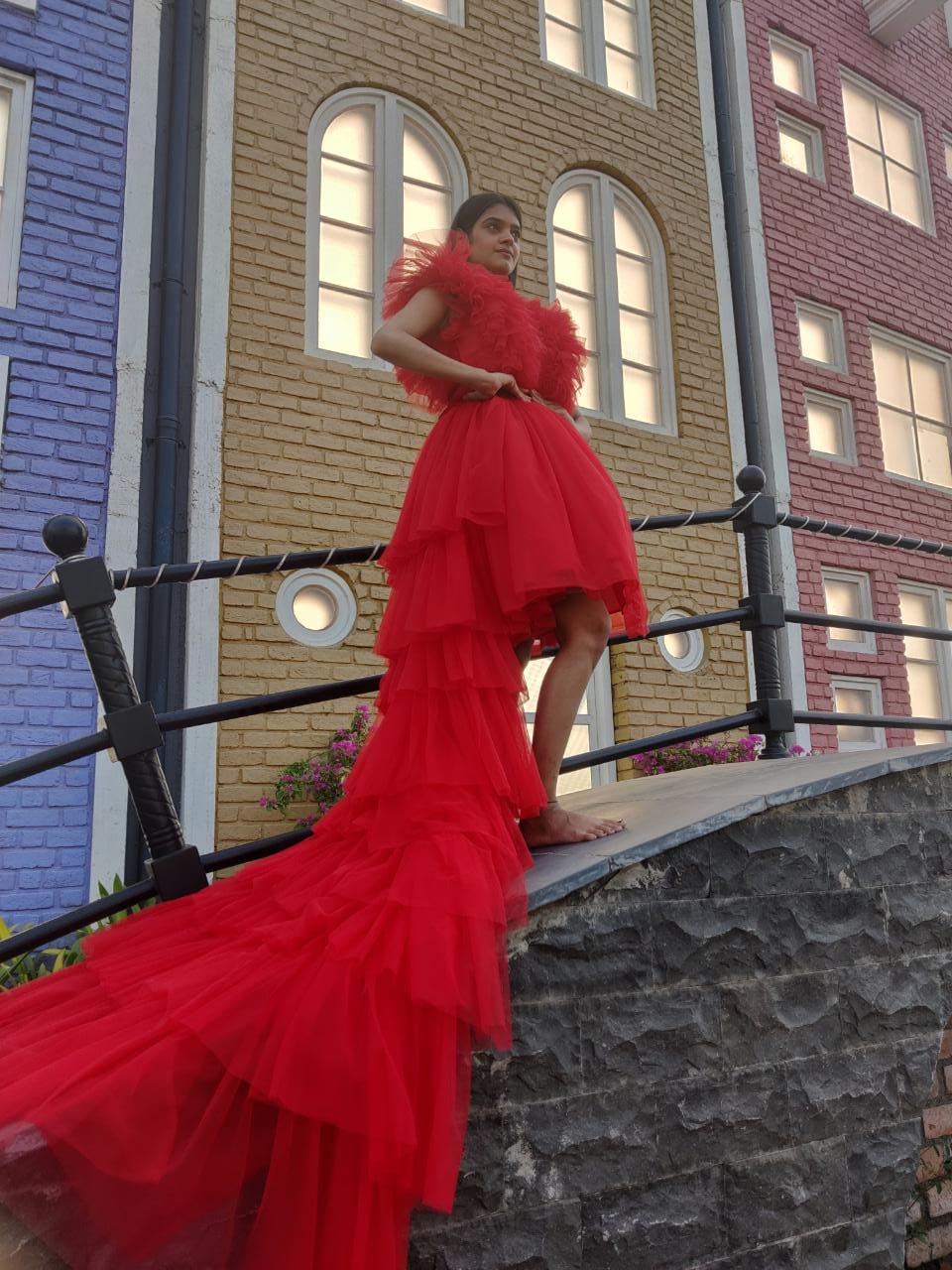 Red Short Trail Gown