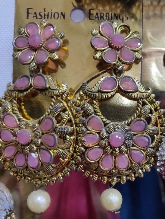 Golden Lite Pink Earring 