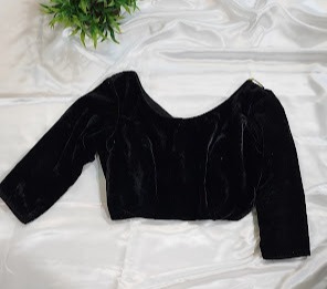 Black Full Sleeves Velvet Blouse