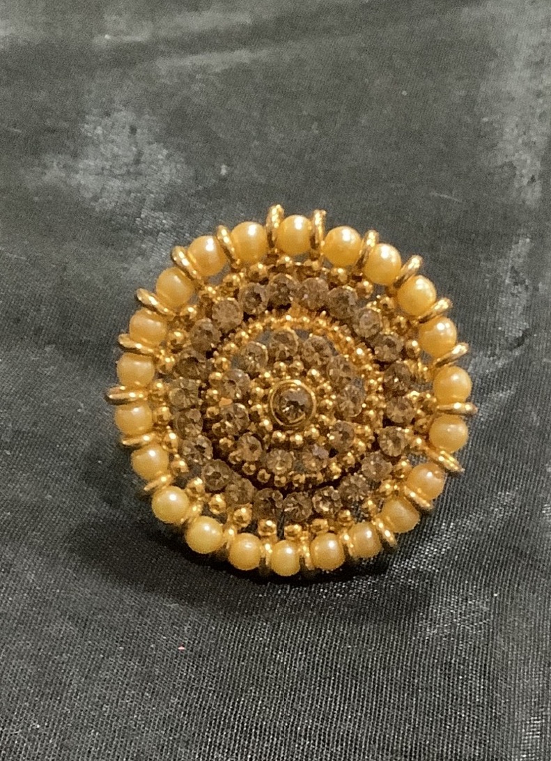 Golden Round Moti Fingerring 