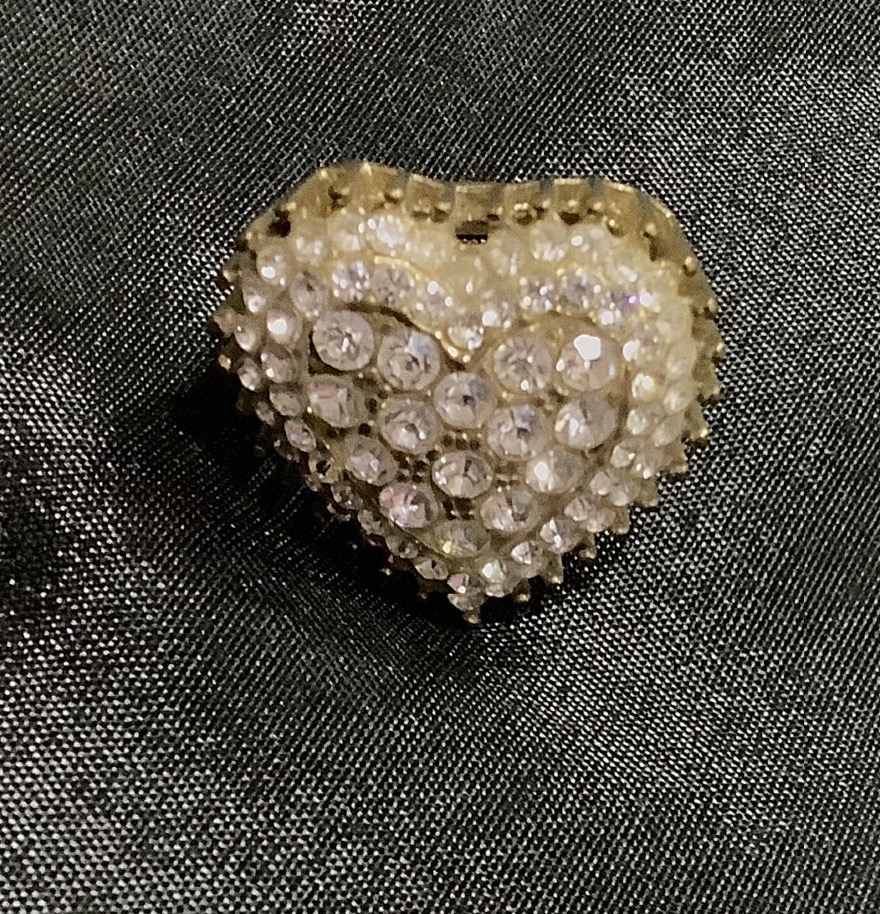 Heart shape handring