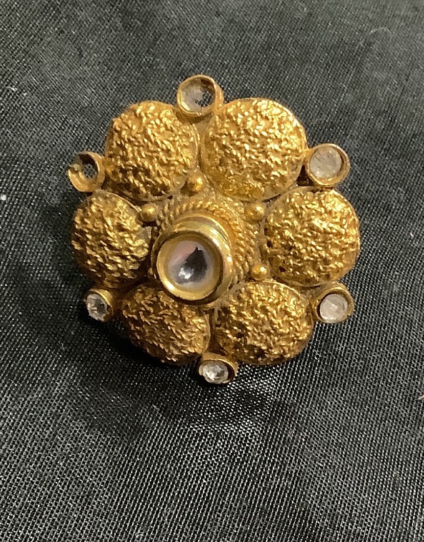 Golden Floral Handring