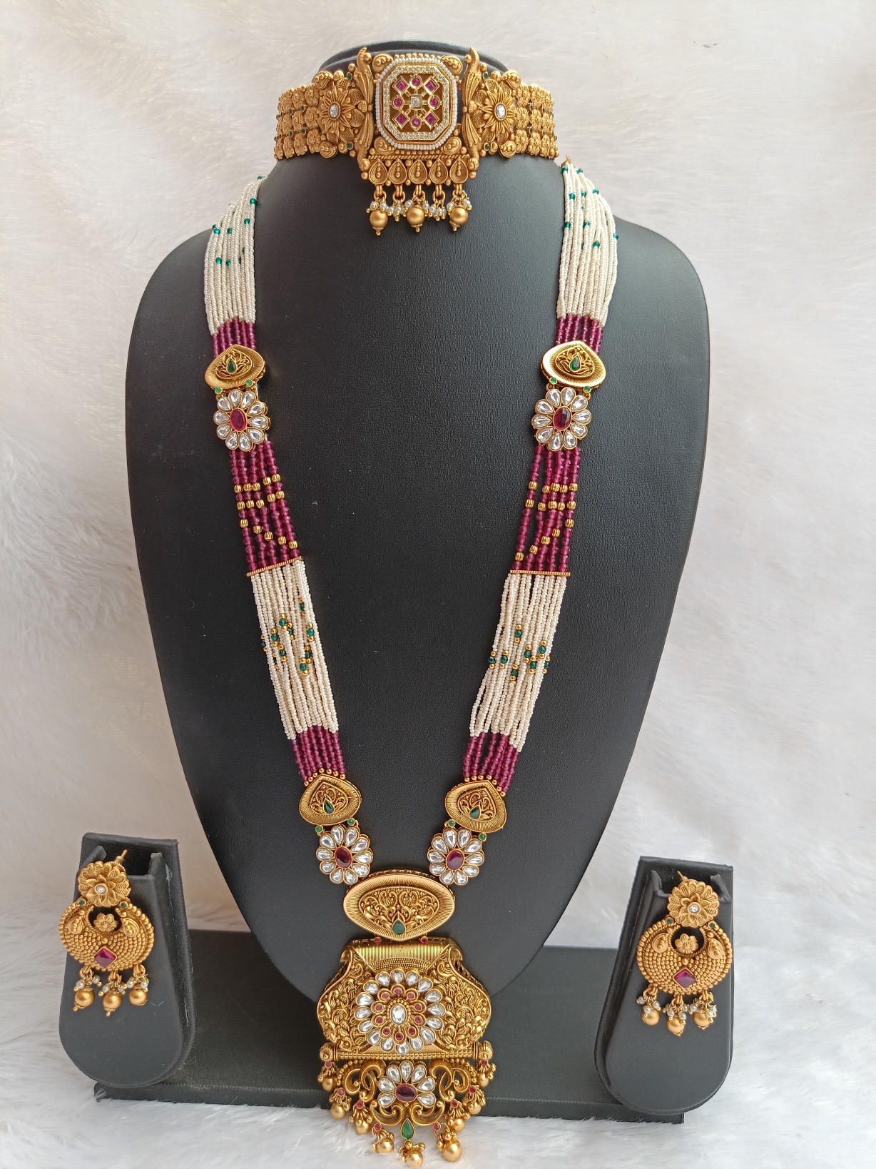 1 grm Gold temple set