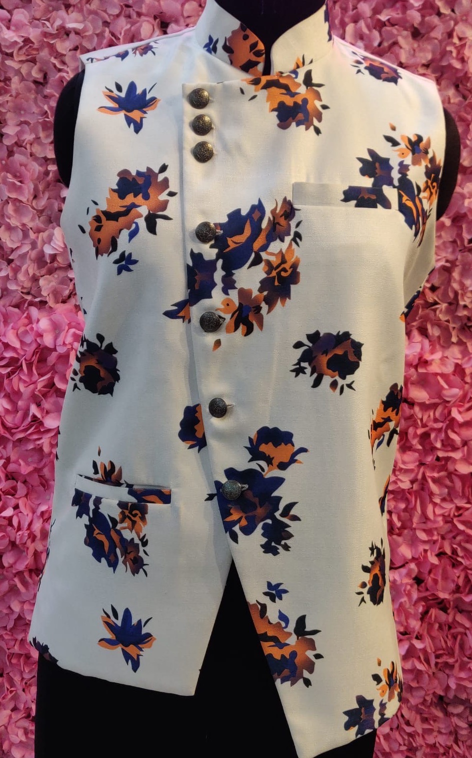 Blue White Modi 38