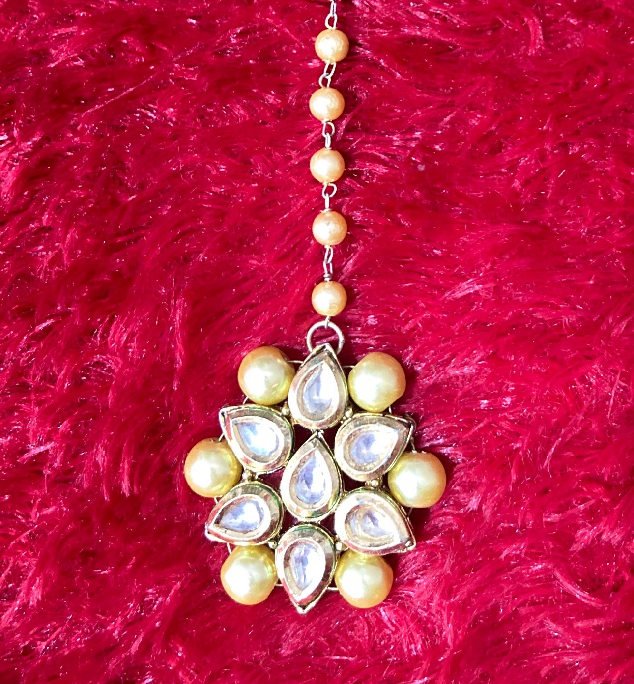 Kundan Bindi 1