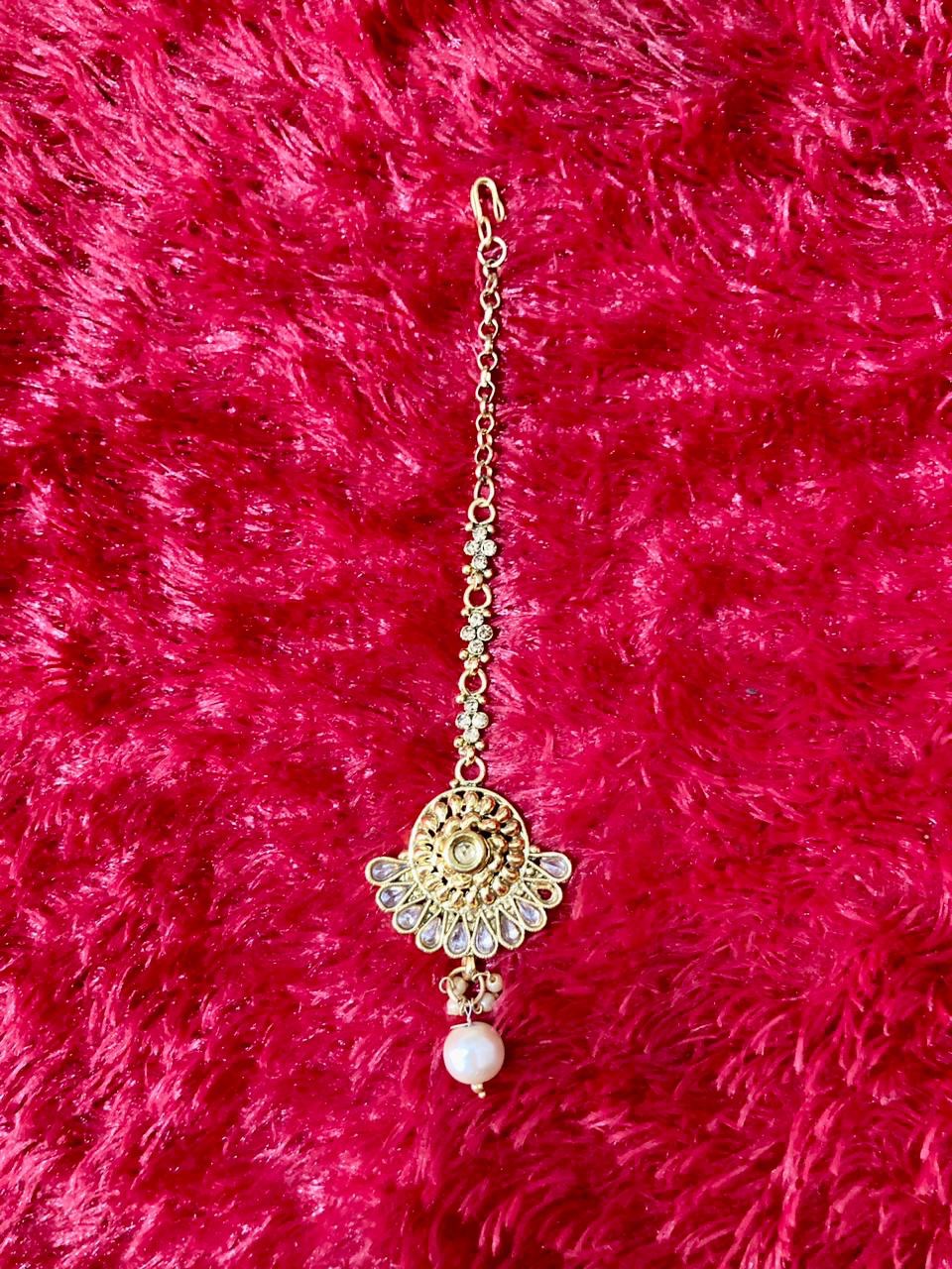 Golden Half Floral Bindi 