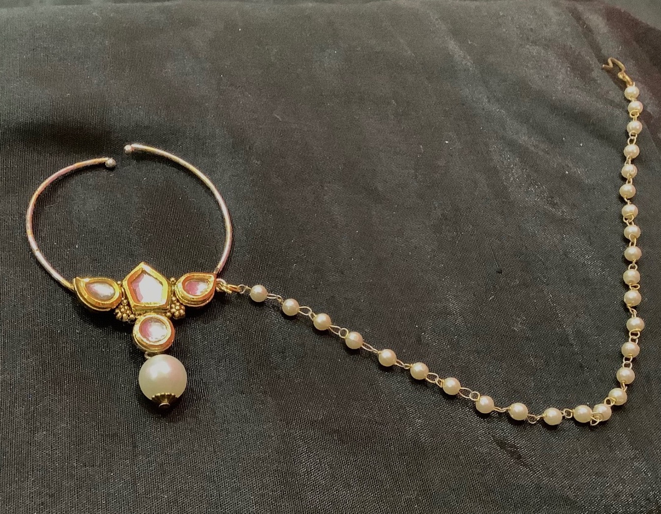 Middle square Kundan Nose Ring 