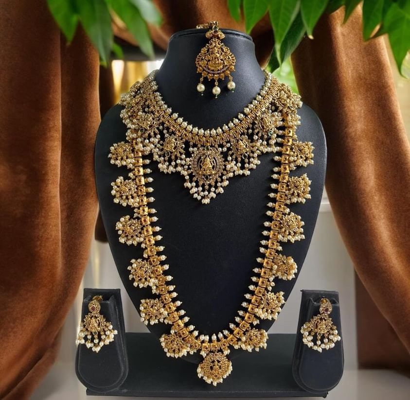 kundan minakari chokkar