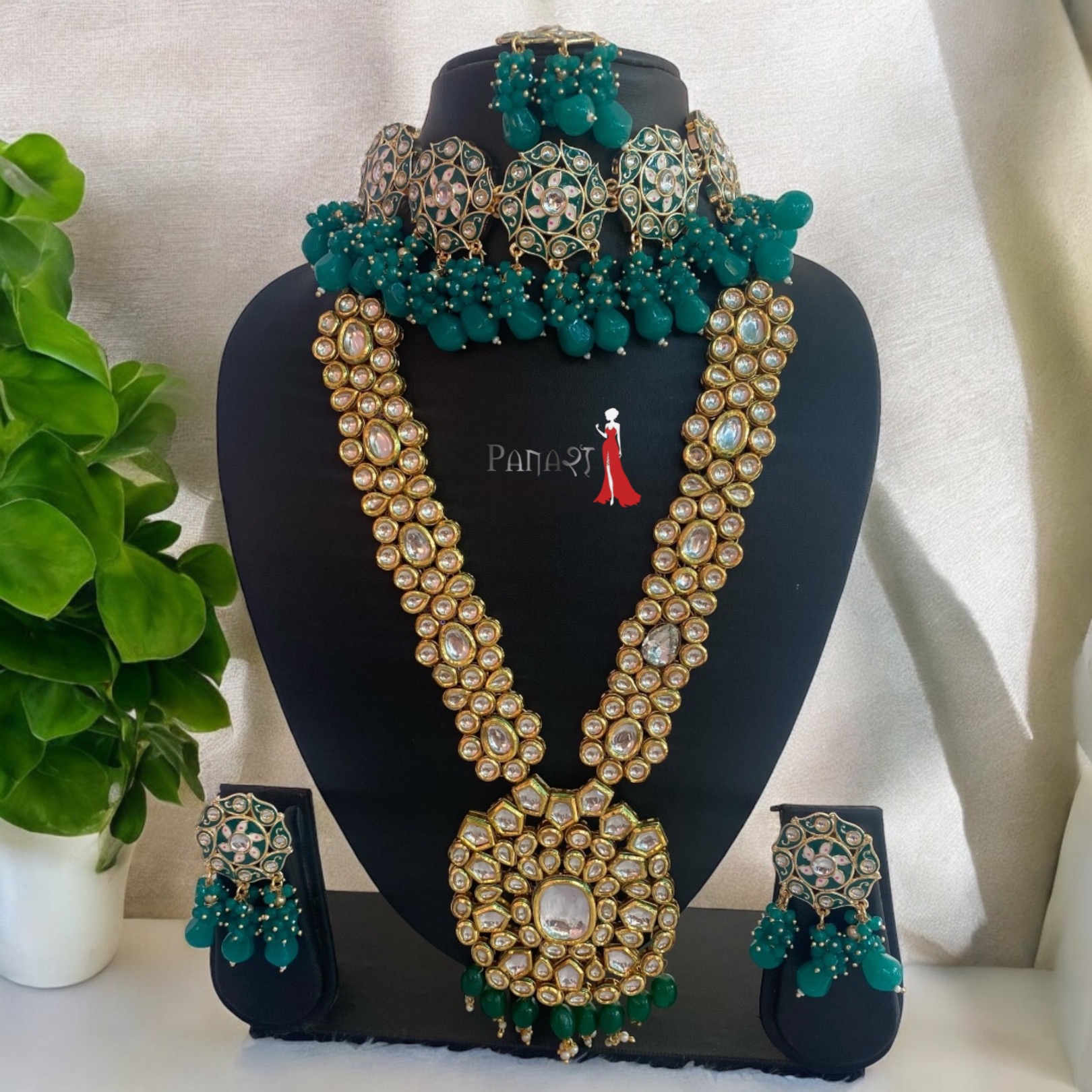 Green Moti Kundan Small Chokkar