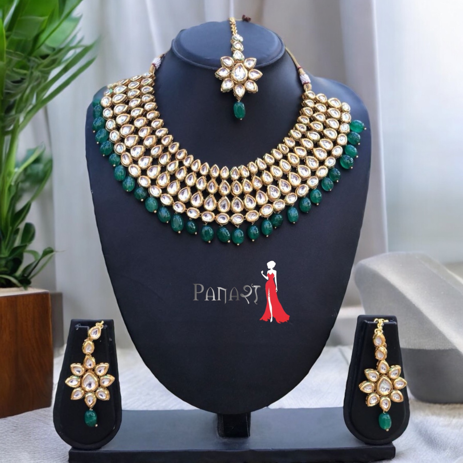 Green Kundan small set