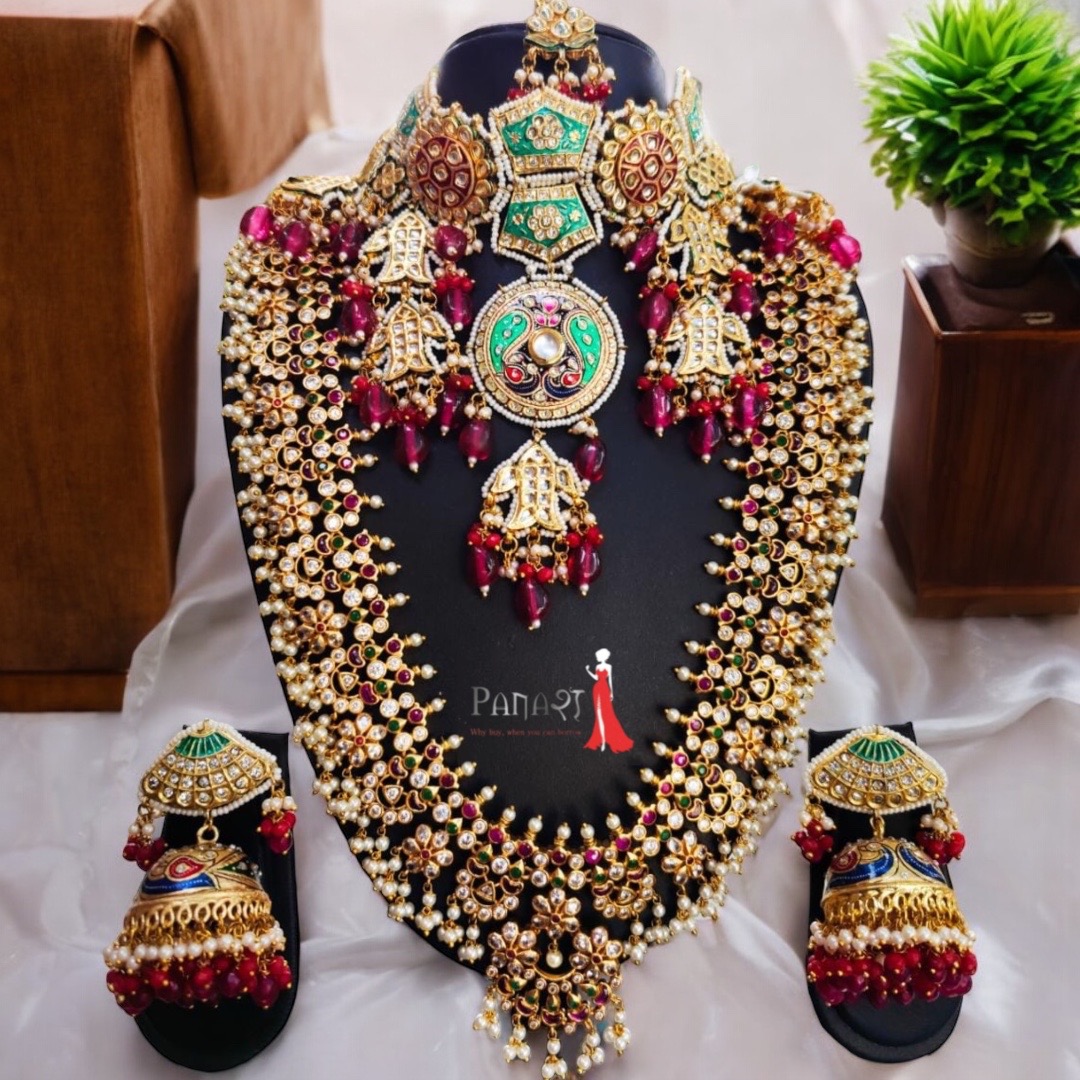 Red  Green Minakari Kundan Set