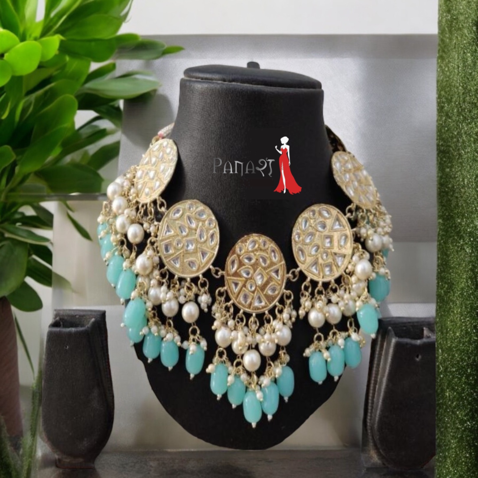 Sky Blue Kundan Small Chooker Set 
