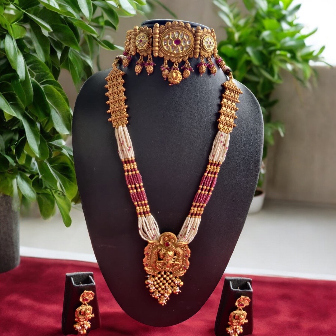 golden moti long radha krushna set 
