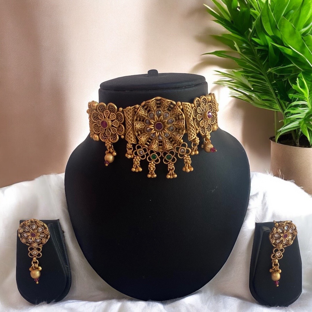 Copper 3 flower choker new set 