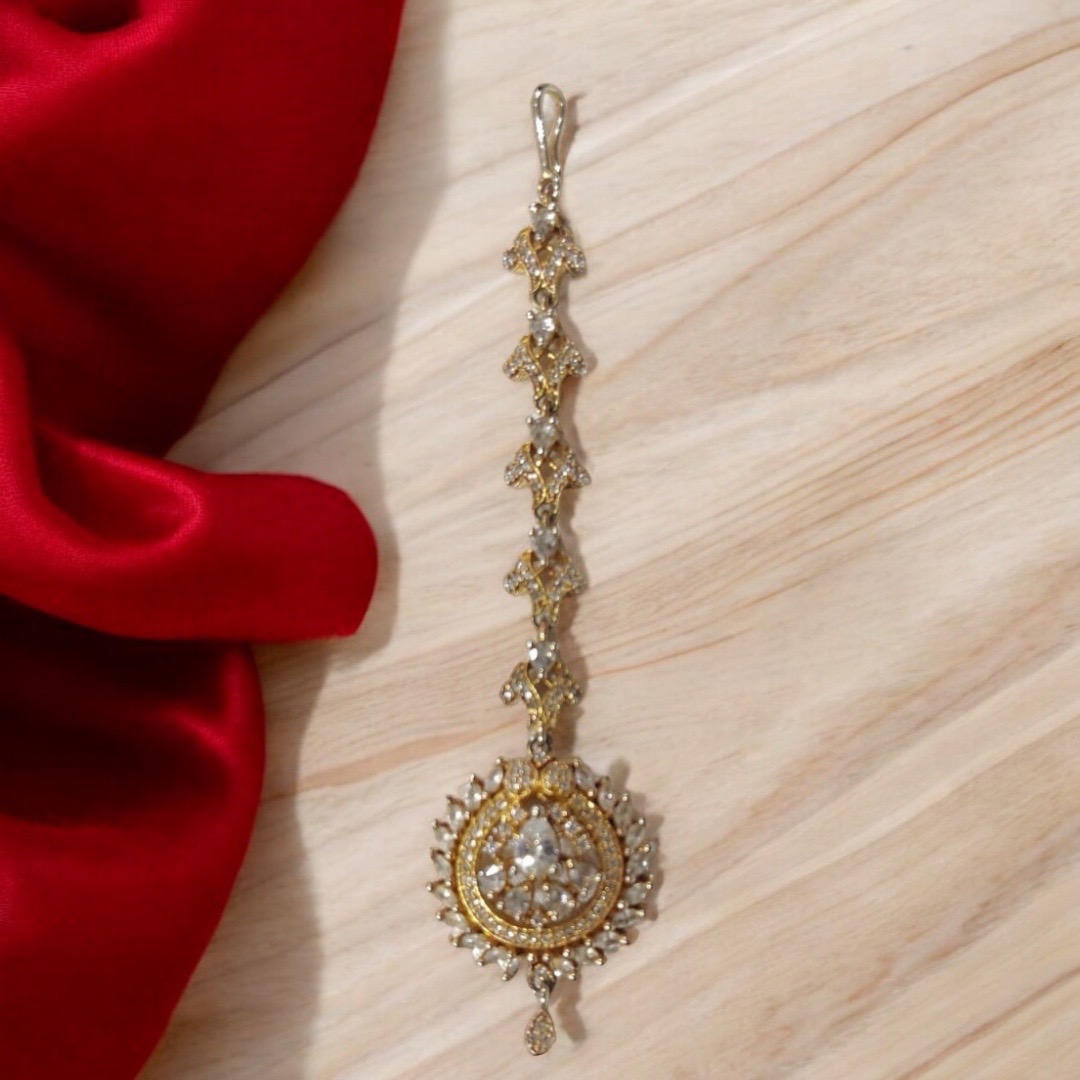 Golden AD bindi 