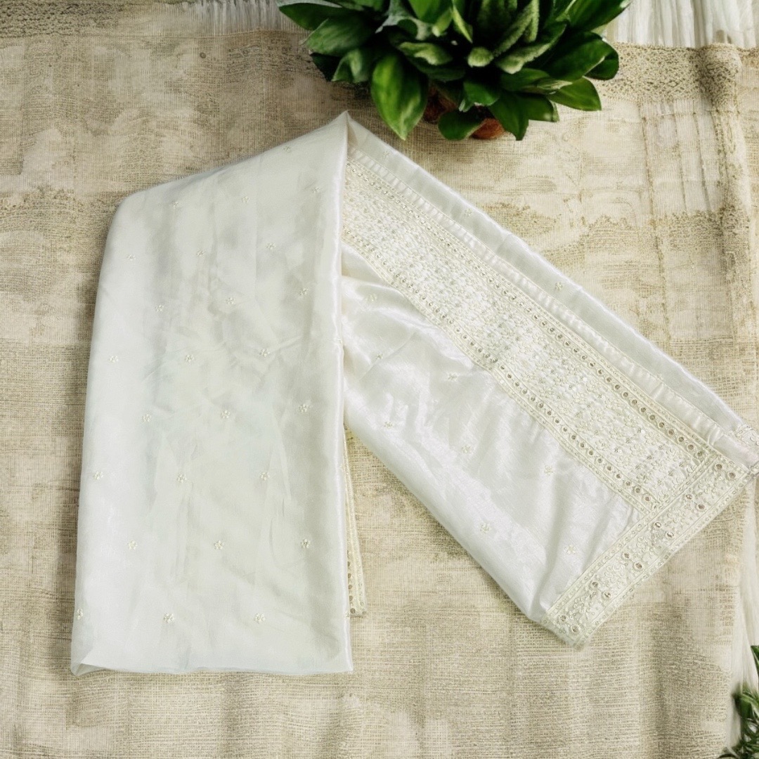 white shela 