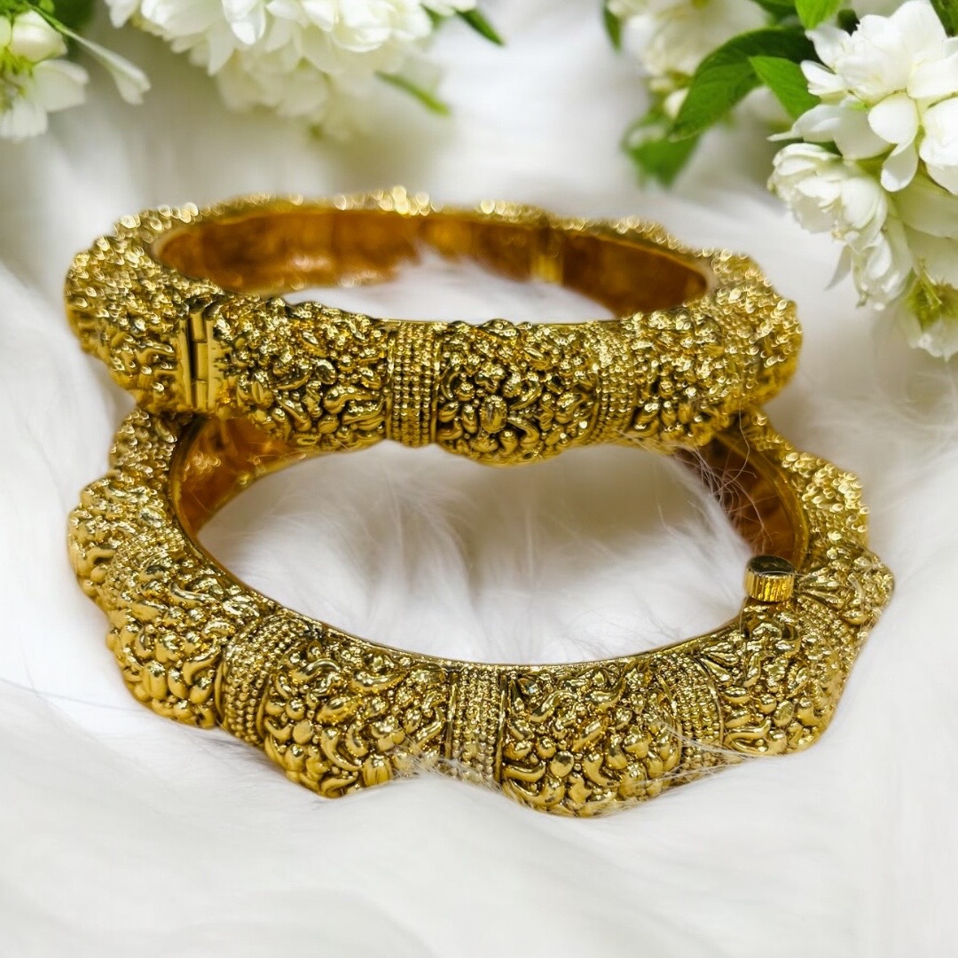 Bangles 