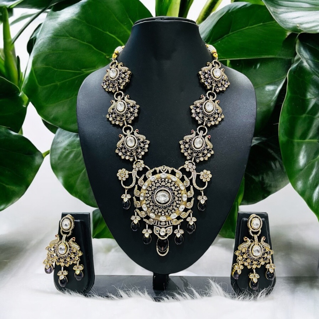 Dark purple kundan set 