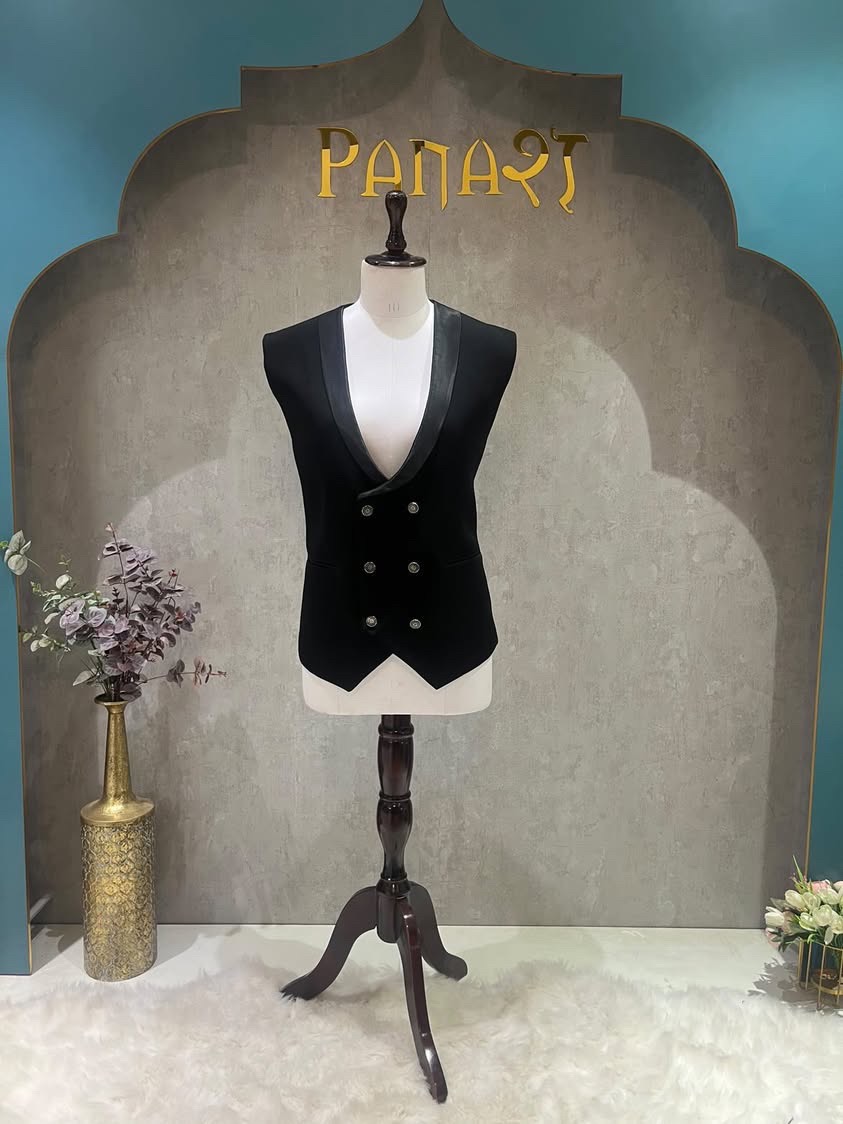 Black Waist coat 42