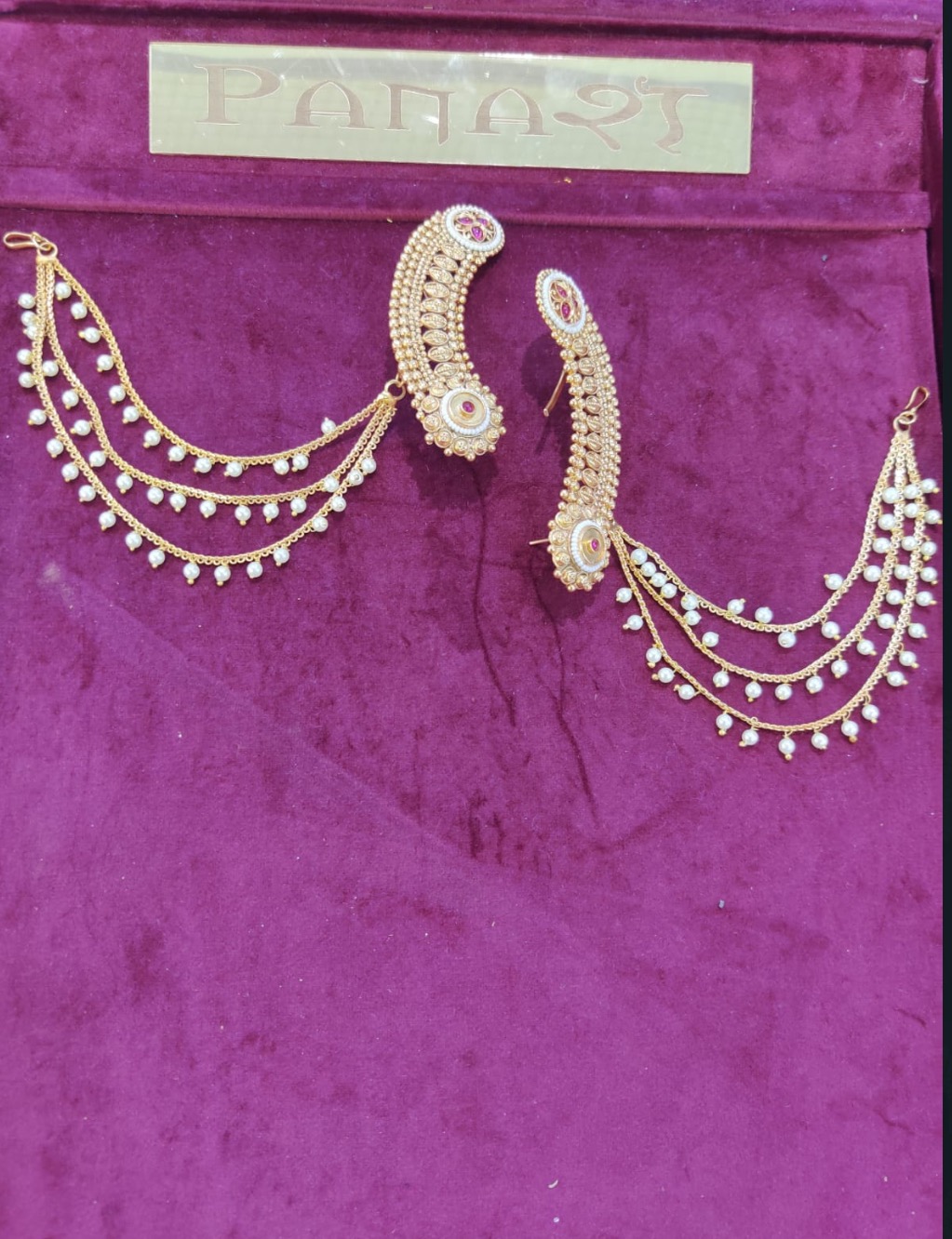 Earcuff