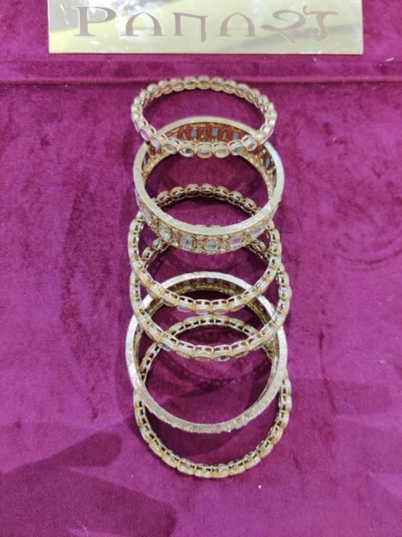 Kundan Bangle