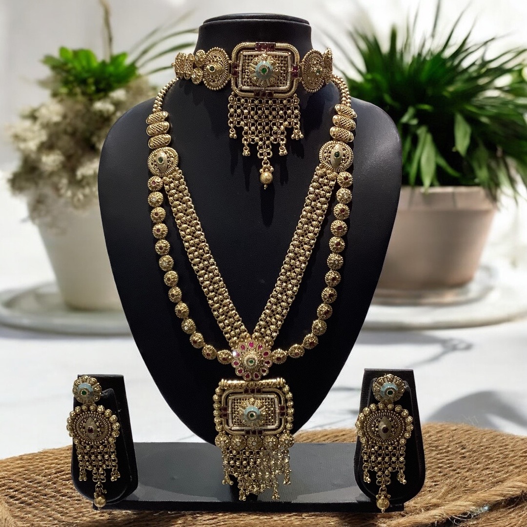 Golden Rajwadi Set 