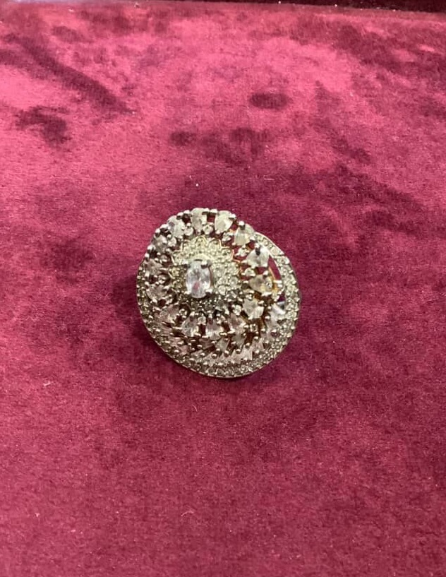 Ad round handring