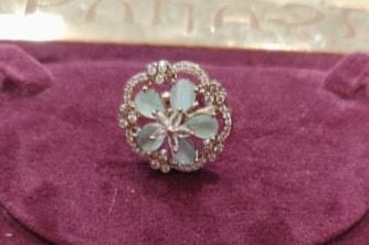 Sea green ad handring 