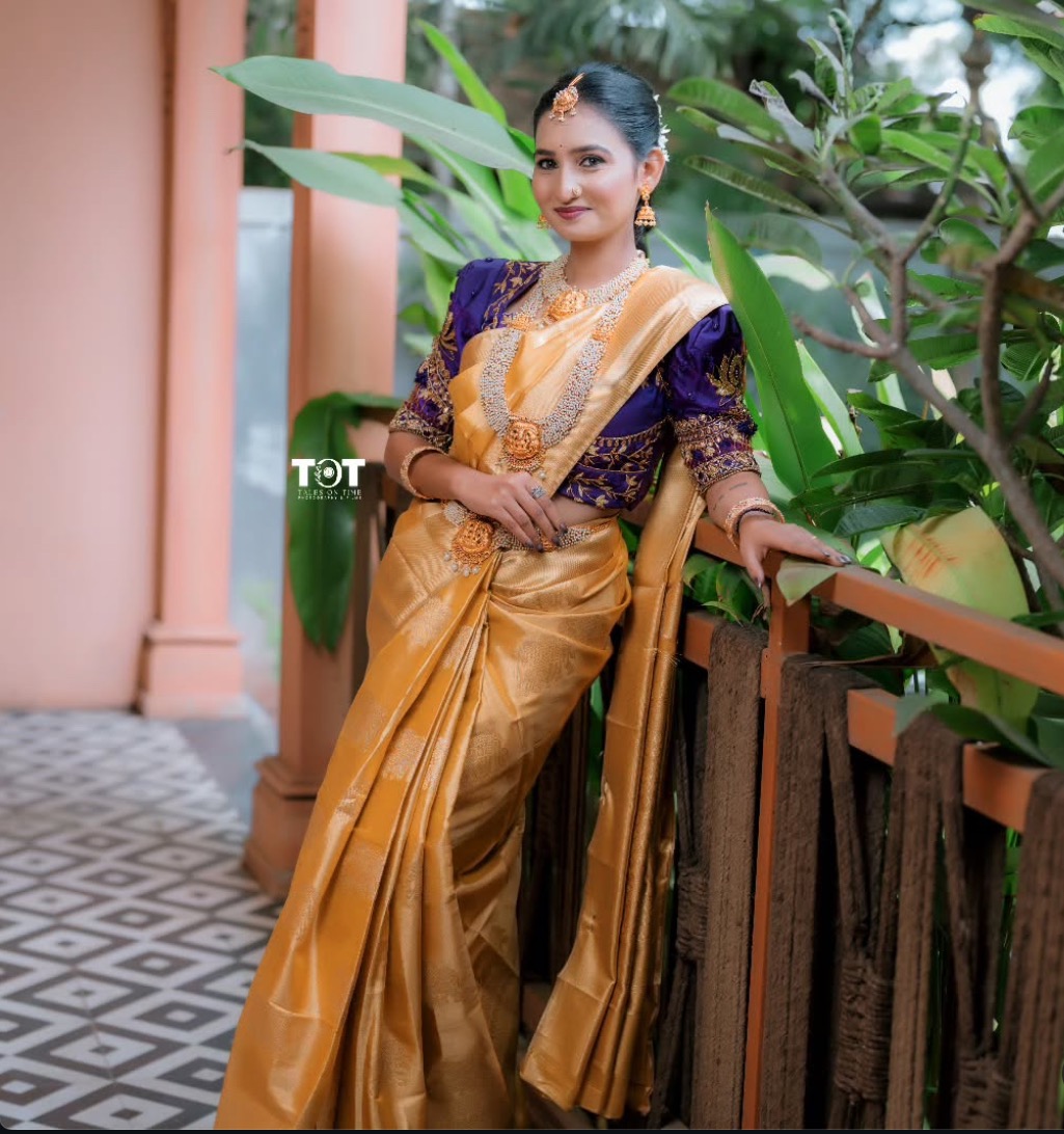 Golden Hatti Saree