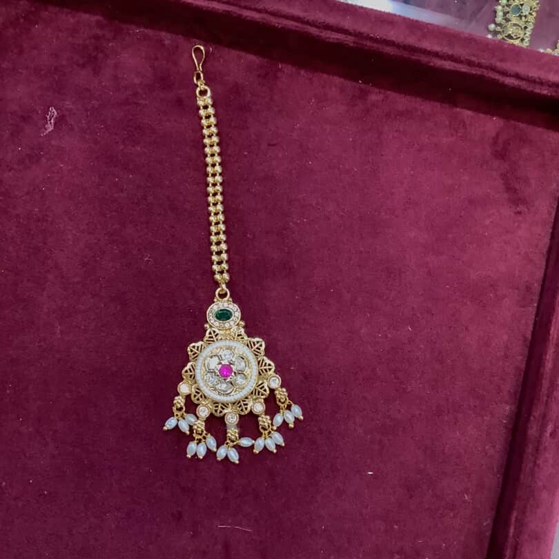 Heritage bindi 