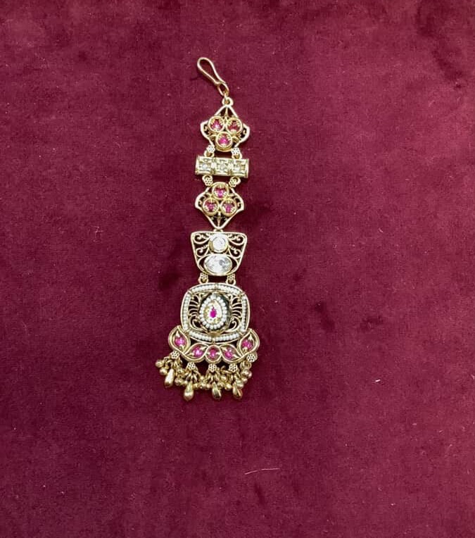 Heritage bindi 