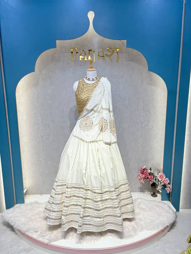 white navratri lehanga