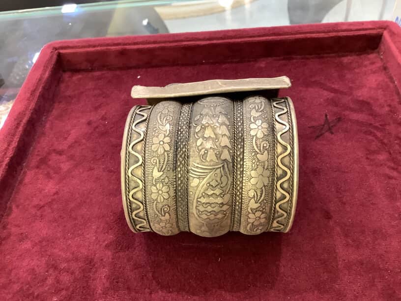 Bangles 