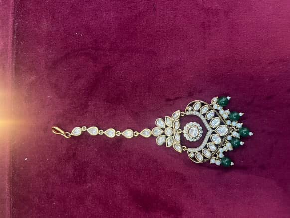 Green kundan set