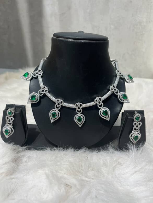 Green ad set