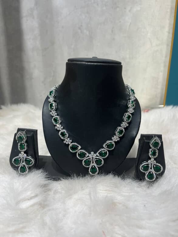 Green ad set