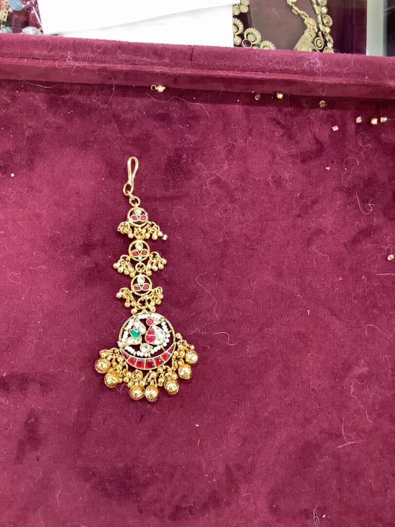 Heritage bindi