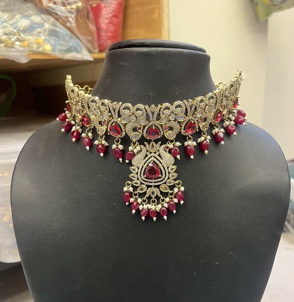 Red Kundan set 