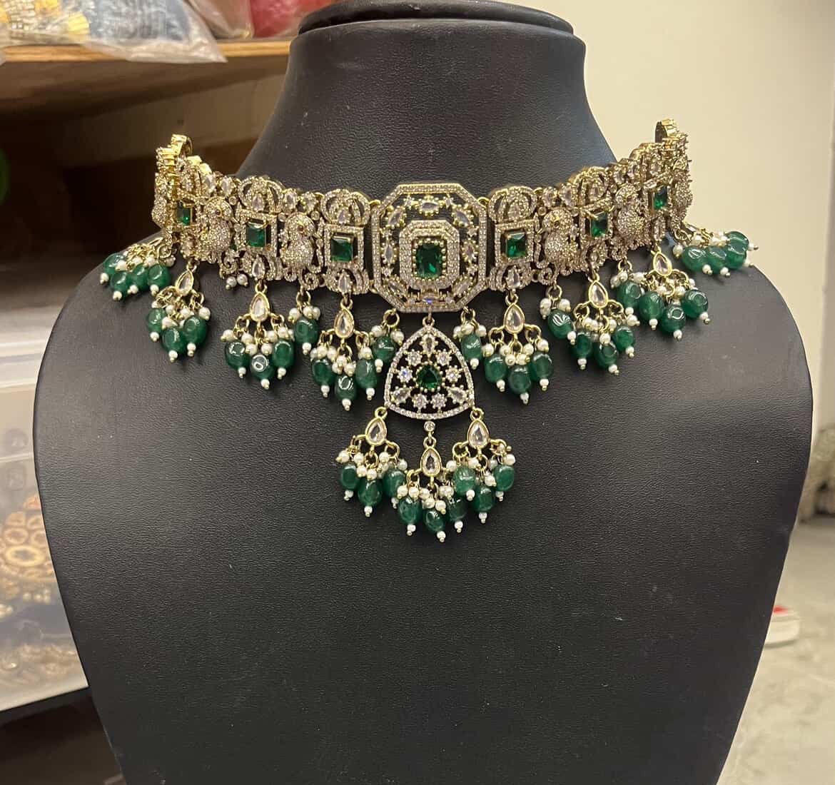 Green pachi kundan set