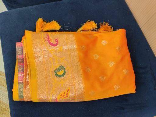 Orange shela 