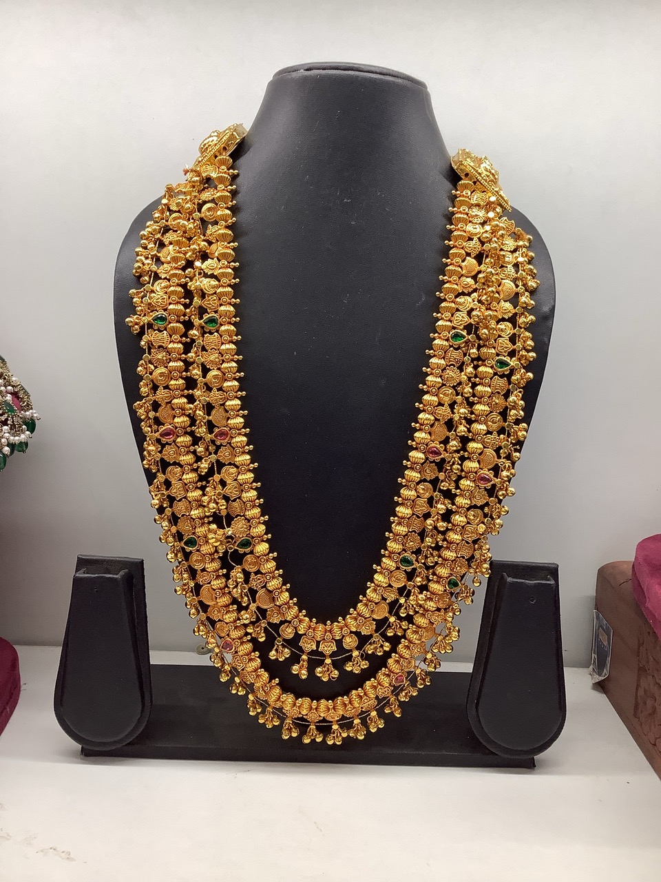 Double layer kolhapurisaj 