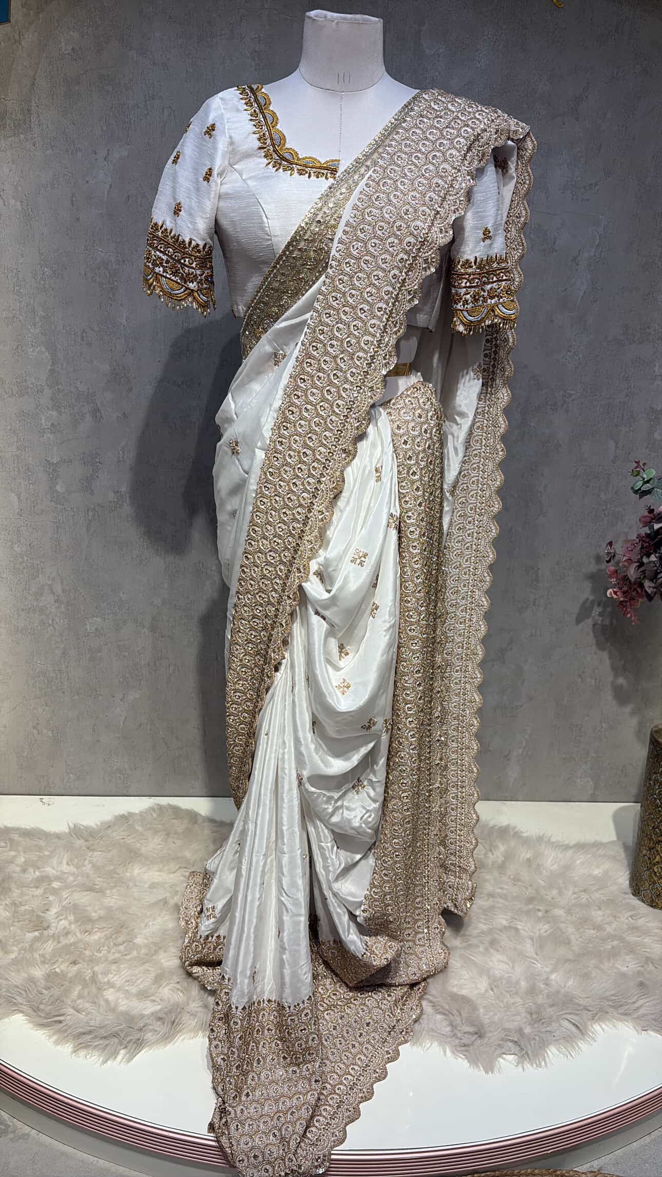 White Nauvari Saree