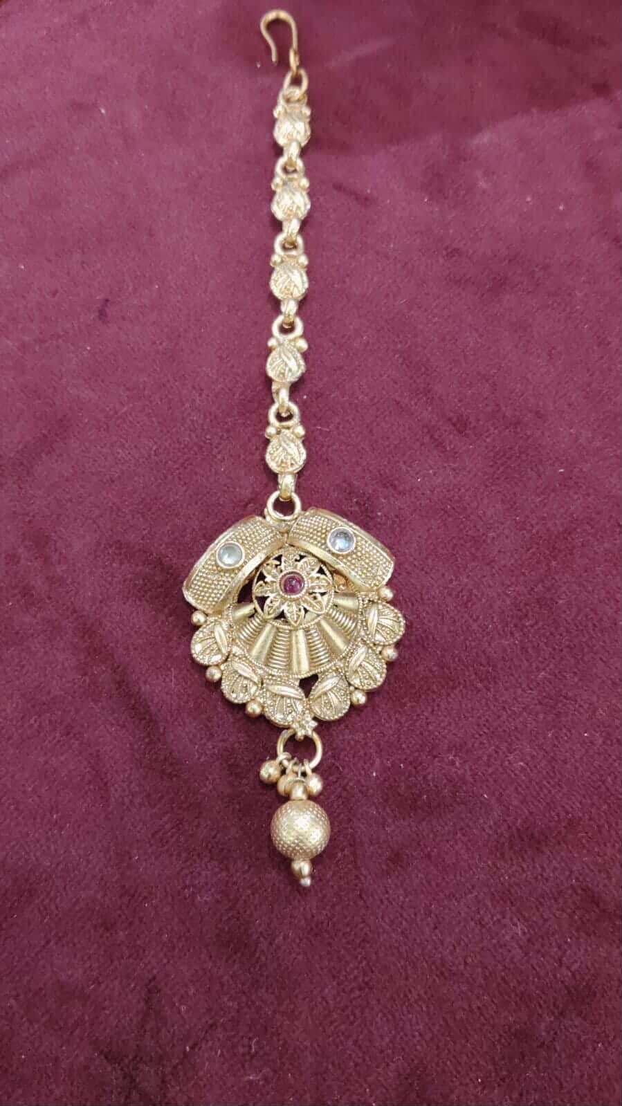 Copper bindi