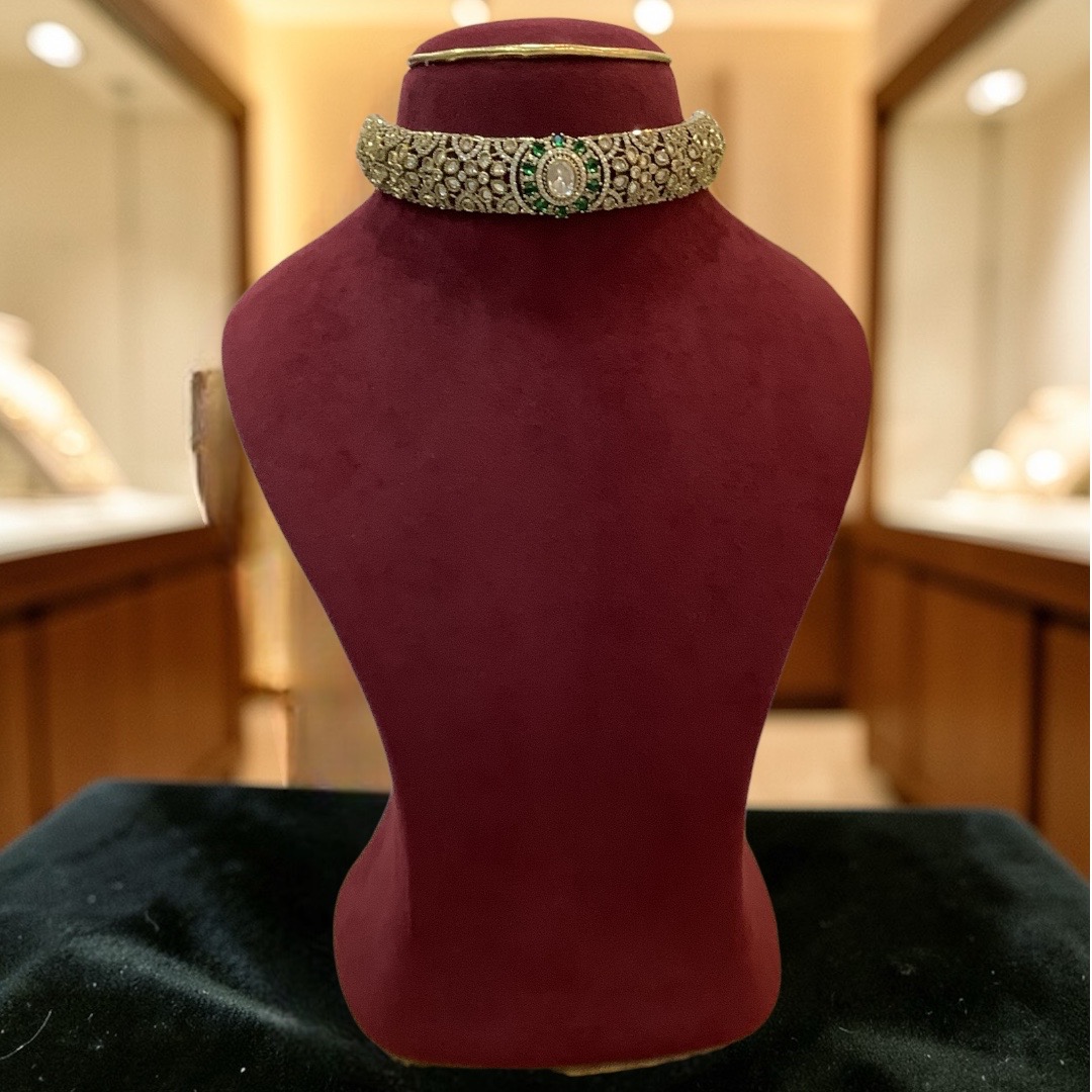 Green kundan small choker 