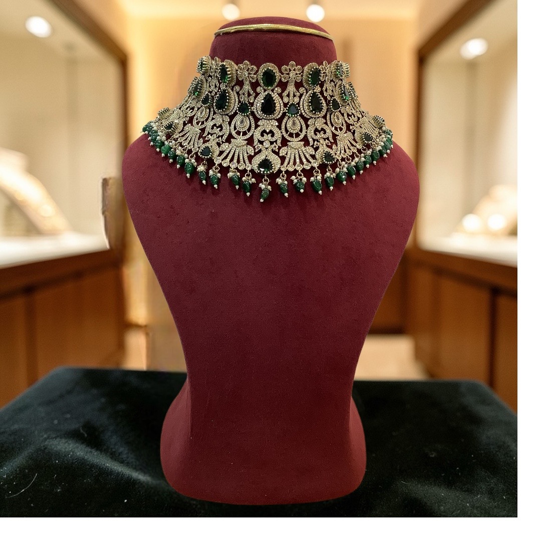 Green pachi kundan set